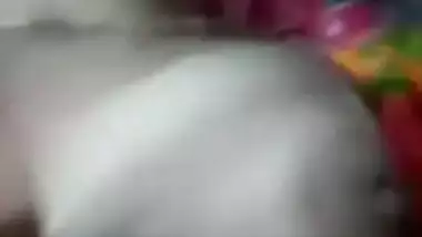 Desi Girl Shows Her Boobs on Vc