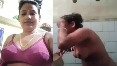 Big boobs Bangladeshi nude bath selfie video
