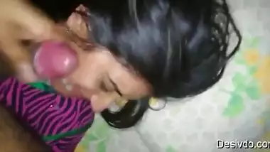 Banglexxxmove - Indian Bhabhi Facial With Hubbys Cum indian sex video
