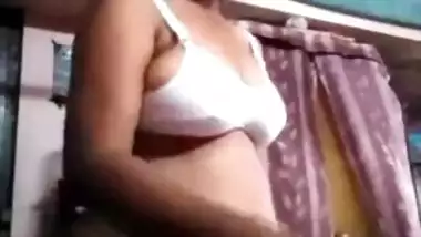 Live Xxx Hindi Video xxx desi porn videos at Indianporno.info