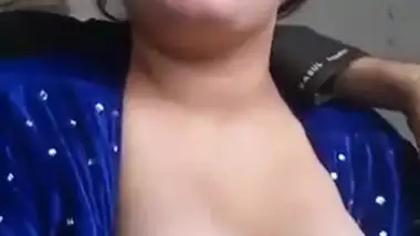 Cute Pathan Teen Girl & Uncle sucking her big boobs – Video viral mms
