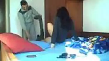 Madrasi college desi girl give blowjob and do hardcore sex with Indian