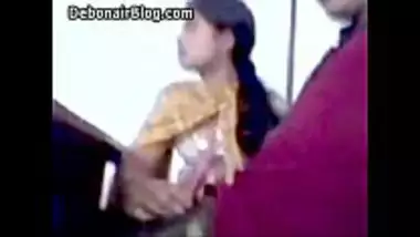 Indian blowjob of a desi college girl during the class