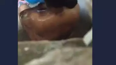 Desi aunty bath hidden cam video capture-1