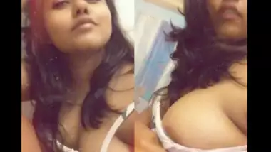 Hot South Indian Babe Showing Boobs Cute Pussy Updates Part 4