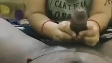 Bhabhi Playing With Hubby Dick