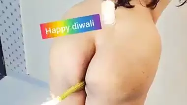 Hot ass bhabi wishing happy diwali