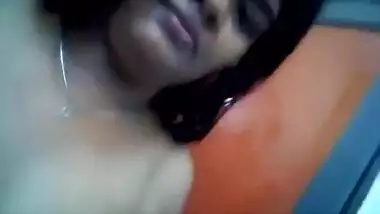 Lovely Indian chick takes off bra and shows her natural XXX melons