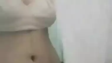 Beautiful Paki Girl Showing Her Shaggy Tits