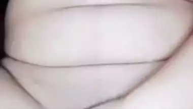 Hot girl opening shirt and sitting nude for fingering