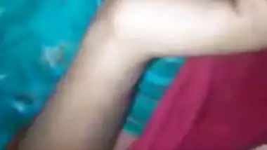 Dehati cum-hole porn clip of Dehati bhabhi exposing her pussy